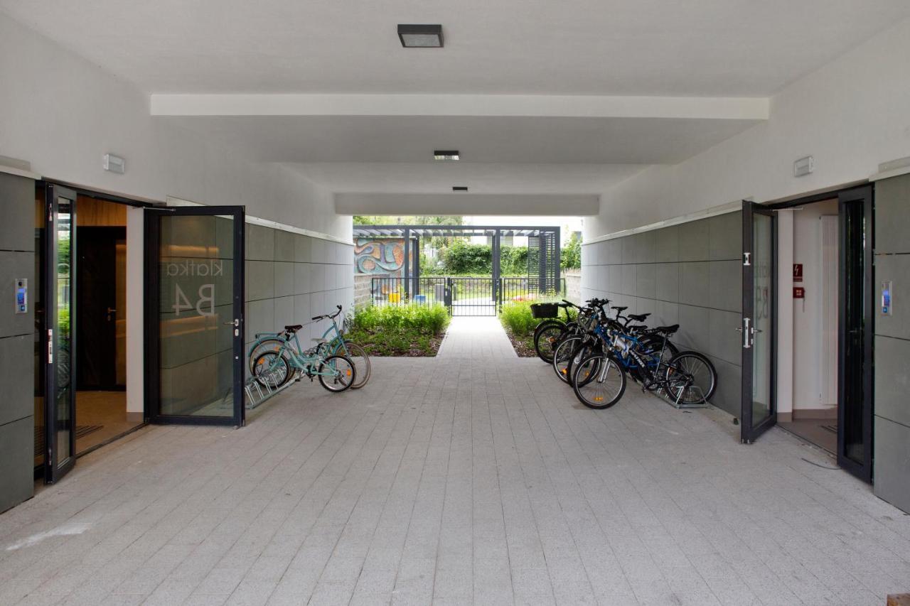 Cybernetyki 6B Serviced Accommodation Varšava Exteriér fotografie